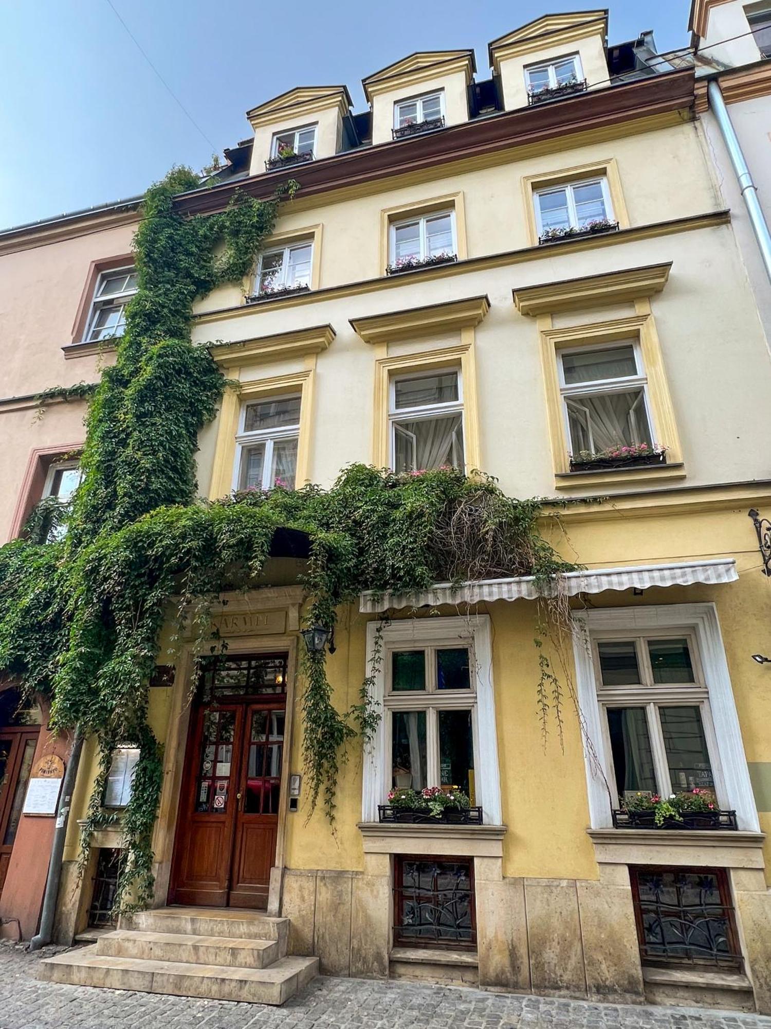 Karmel 3* Krakau